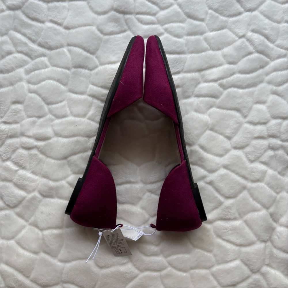 Old Navy Pointy-Toe D'Orsay Flats For Women - Picture 8 of 9